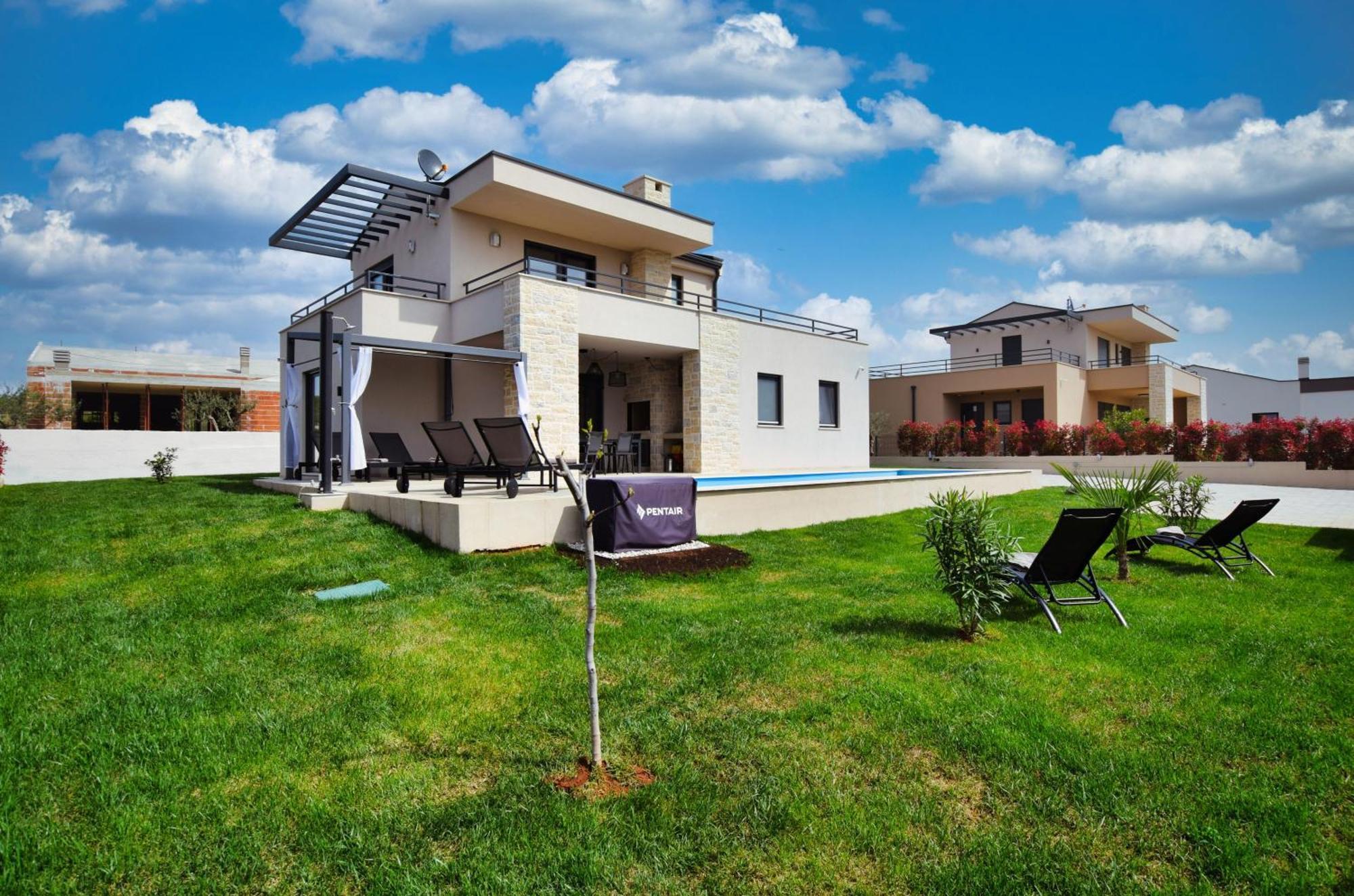 Villa Oskar Istrien Sveti Lovrec Pazenaticki Exterior photo